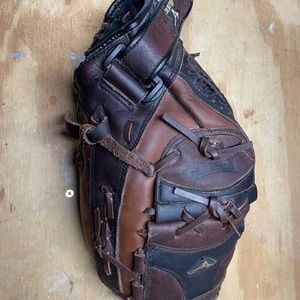 Mizuno Franchise Softball Glove GFE 1301